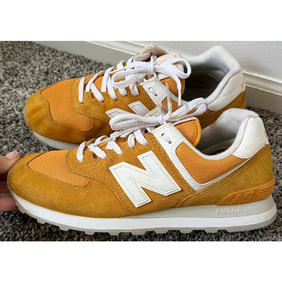 New Balance 574 yellow/gold men\'s size 9